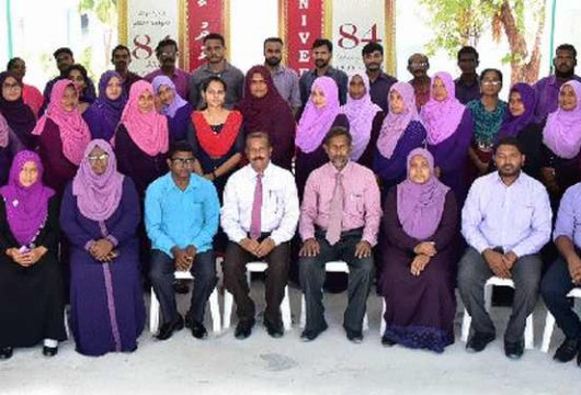 ތުޅާދޫ ސްކޫލްގެ މުދައްރިސުންތަކެއް ---
