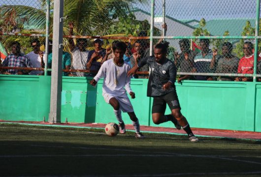 ޒެފާރސް އާއި ކްރޭޒީ ތޮޅިހެލޭ ވާދަކުރި މެޗުގެ ތެރެއިނިް --